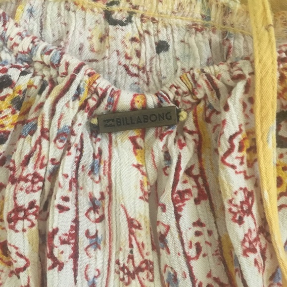 Billabong Romper - Picture 2 of 5